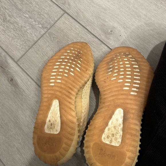 Yeezy boost 350 - Picture 3 of 7